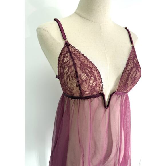 Victoria’s Secret Sheer Lace Babydoll Lingerie Raspberry Size M Strappy Nightie - Picture 2 of 6